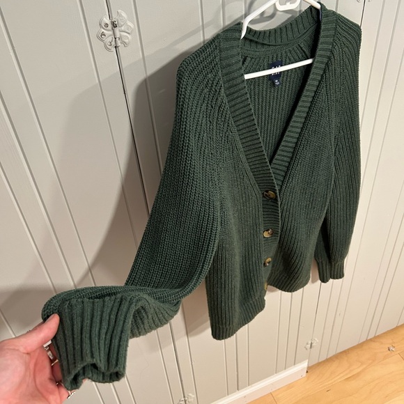 Sweater with Buttons - Picture 4 of 5